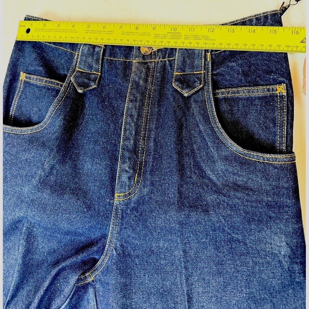 Vintage Mom Jeans Womens 8 High Rise Medium Wash USA Made Tapered Denim - Picture 4 of 9